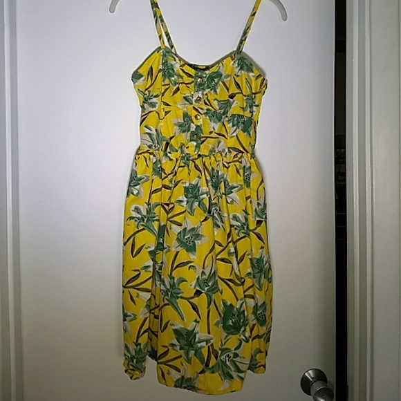 Yellow Bar lll sundress Junior's sz large - Picture 1 of 2